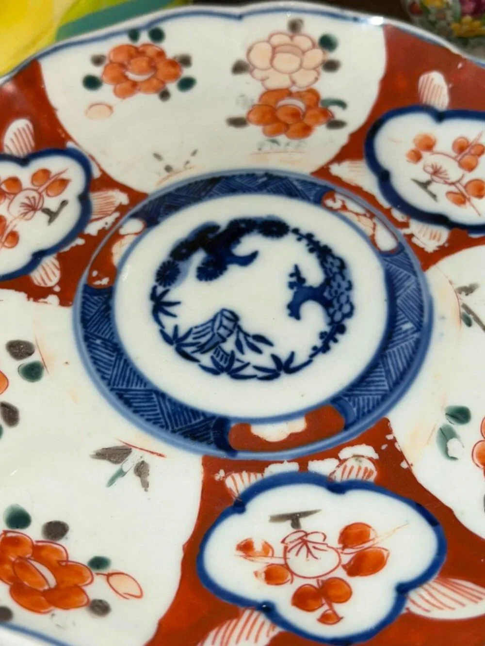 Antique Japanese Imari Scalloped Edge Plate